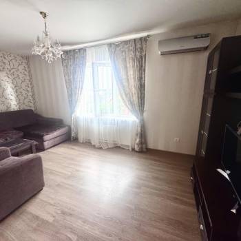 Сдается 1-комнатная квартира, 40 м²