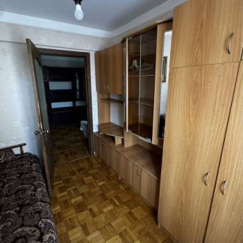 Сдается Многокомнатная квартира, 58 м²