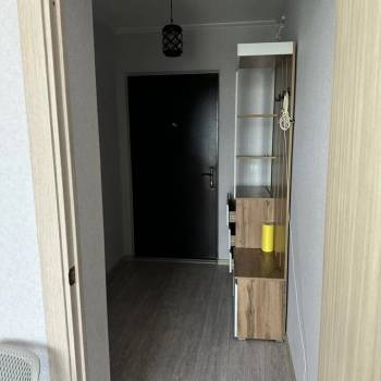 Продается 1-комнатная квартира, 32 м²