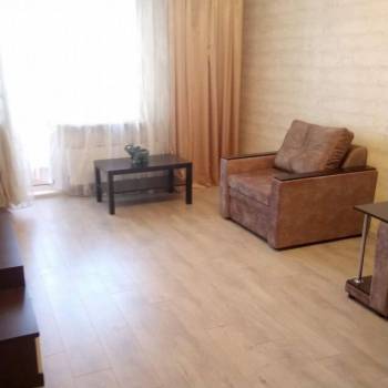 Сдается 1-комнатная квартира, 46 м²