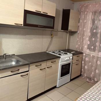 Сдается Многокомнатная квартира, 70 м²