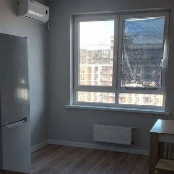 Сдается 1-комнатная квартира, 37 м²