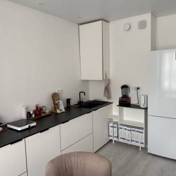 Продается 1-комнатная квартира, 46,4 м²