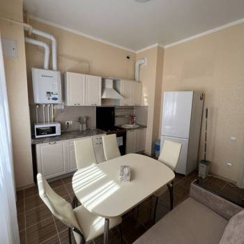 Продается 2-х комнатная квартира, 60 м²