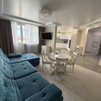 Сдается Многокомнатная квартира, 97 м²