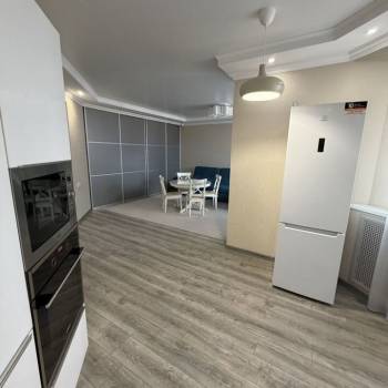 Сдается Многокомнатная квартира, 97 м²