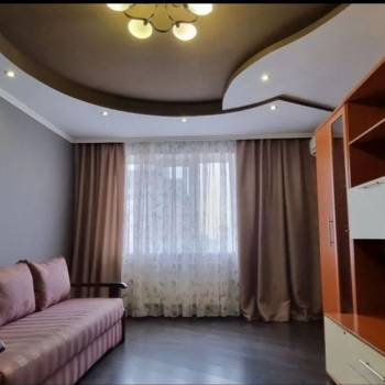 Сдается 1-комнатная квартира, 40 м²