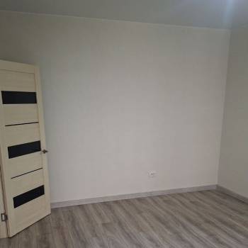 Продается 1-комнатная квартира, 39 м²
