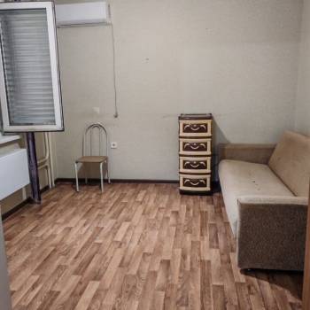 Продается 1-комнатная квартира, 30 м²