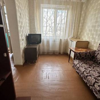 Продается Многокомнатная квартира, 74,1 м²
