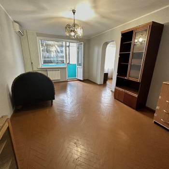 Продается Многокомнатная квартира, 74,1 м²