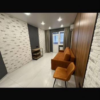 Сдается 1-комнатная квартира, 43 м²