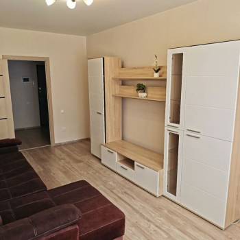 Продается 2-х комнатная квартира, 60,9 м²