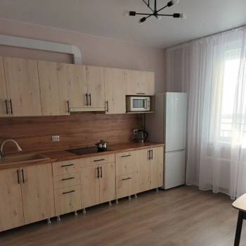 Сдается 1-комнатная квартира, 39 м²