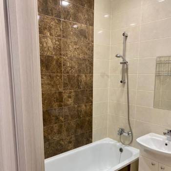 Сдается 1-комнатная квартира, 38 м²