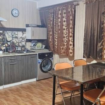 Сдается Многокомнатная квартира, 150 м²