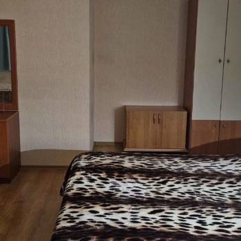 Сдается Многокомнатная квартира, 150 м²