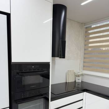 Продается 3-х комнатная квартира, 100 м²
