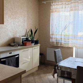 Продается 1-комнатная квартира, 39,6 м²