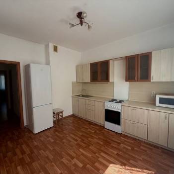 Продается 2-х комнатная квартира, 72 м²