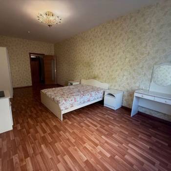 Продается 2-х комнатная квартира, 72 м²