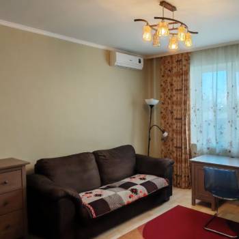 Сдается 1-комнатная квартира, 39 м²