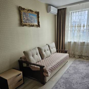 Сдается 1-комнатная квартира, 36 м²