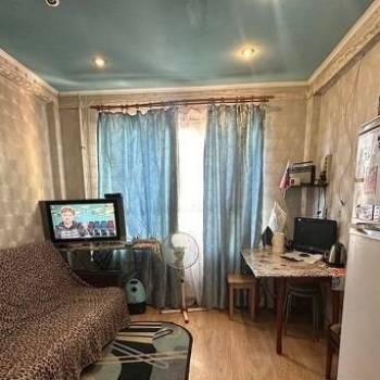 Продается 1-комнатная квартира, 14 м²