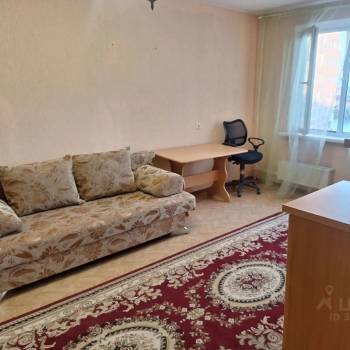 Сдается 1-комнатная квартира, 40 м²