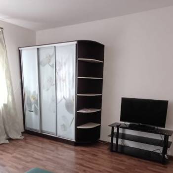 Сдается 2-х комнатная квартира, 62 м²