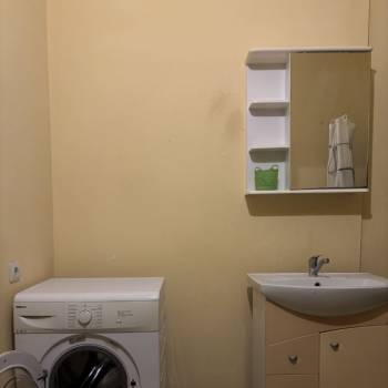 Продается 2-х комнатная квартира, 77,1 м²