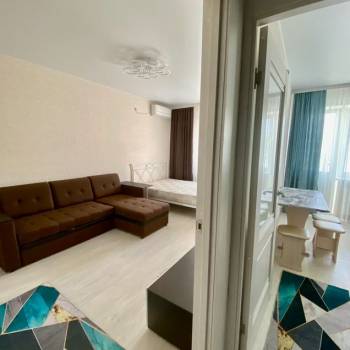 Сдается 1-комнатная квартира, 38 м²
