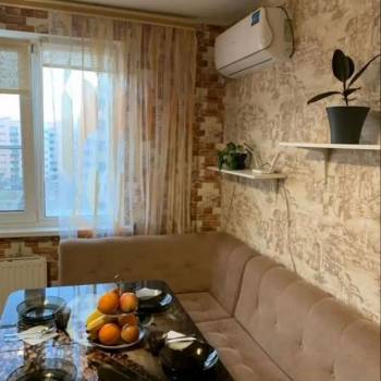 Продается 1-комнатная квартира, 35,2 м²