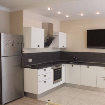 Сдается 1-комнатная квартира, 50 м²
