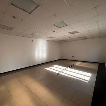 Сдается Нежилое помещение, 112 м²