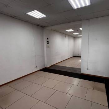 Сдается Нежилое помещение, 112 м²