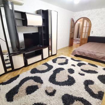 Сдается 2-х комнатная квартира, 61,4 м²