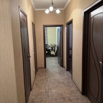 Сдается 2-х комнатная квартира, 77,7 м²