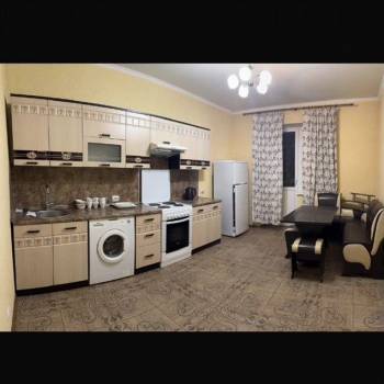 Сдается 2-х комнатная квартира, 77,7 м²