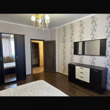 Сдается 2-х комнатная квартира, 77,7 м²