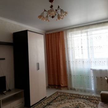 Продается 1-комнатная квартира, 40,4 м²