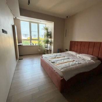 Продается 3-х комнатная квартира, 105 м²