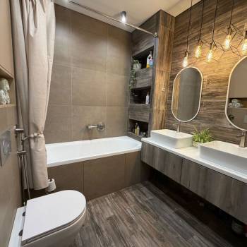 Продается 3-х комнатная квартира, 105 м²