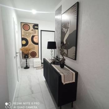 Продается 2-х комнатная квартира, 53 м²
