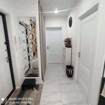 Продается 2-х комнатная квартира, 53 м²