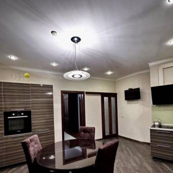 Сдается 2-х комнатная квартира, 89 м²