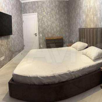Сдается Многокомнатная квартира, 70 м²