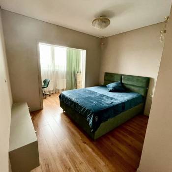 Продается 3-х комнатная квартира, 80 м²