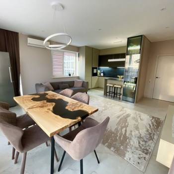 Продается 3-х комнатная квартира, 80 м²