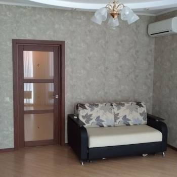 Сдается 2-х комнатная квартира, 75 м²